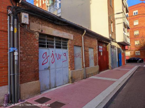 SOLAR EN ZONA ARTILLERÍA DELICIAS - VALLADOLID