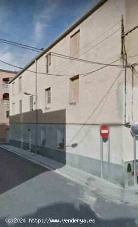 CASA DE 400m2 PER REFORMAR A LA RAVAL DE CRIST - TARRAGONA