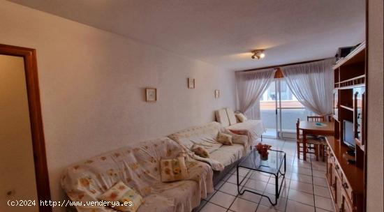 Apartamento a tan solo 150 m de la Playa de Los Locos con piscina!!! - ALICANTE