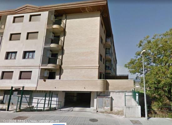 En Medina de Pomar, apartamento de una habitación con garaje y trastero - BURGOS