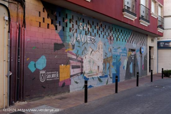 Local de 135 m2 a pie de calle +sótano junto a Plaza España en San Javier - MURCIA