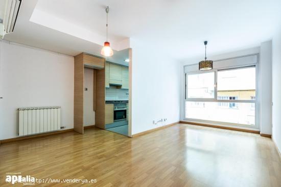 PISO DE 2 HABITACIONES EN EL EIXAMPLE - BARCELONA