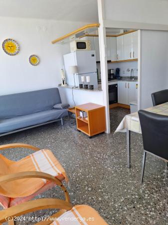 APARTAMENTO A PRIMERA LINEA DE MAR, SANT SALVADOR - TARRAGONA