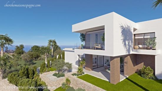 VILLA DE LUJO DE OBRA NUEVA EN CUMBRE DEL SOL - ALICANTE