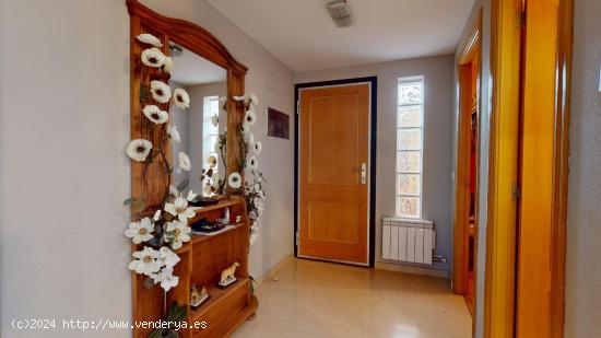 PRECIOSO CHALET ADOSADO EN CUARTE DE HUERVA PARA ENTRAR A VIVIR - ZARAGOZA