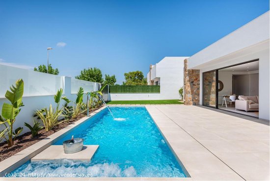 Villa en venta a estrenar en Los Alcázares (Murcia)