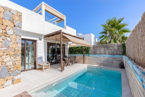  Villa en venta en Orihuela (Alicante) 