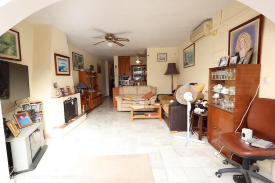 Casa en venta en San Miguel de Salinas (Alicante)