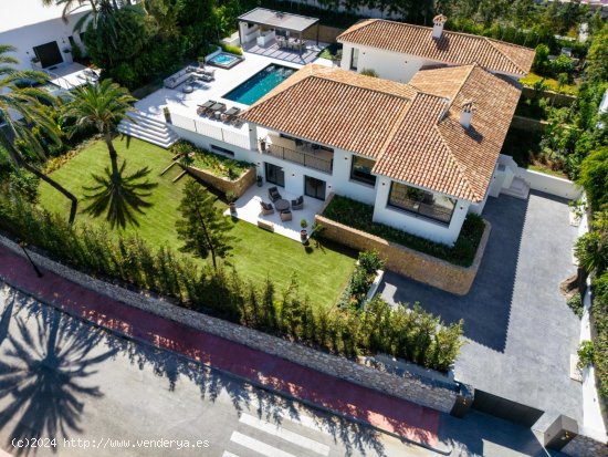 Villa en venta en Marbella (Málaga)