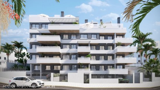  Apartamento en venta en Estepona (Málaga) 