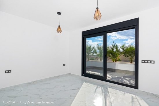 Villa en venta en Ciudad Quesada (Alicante)