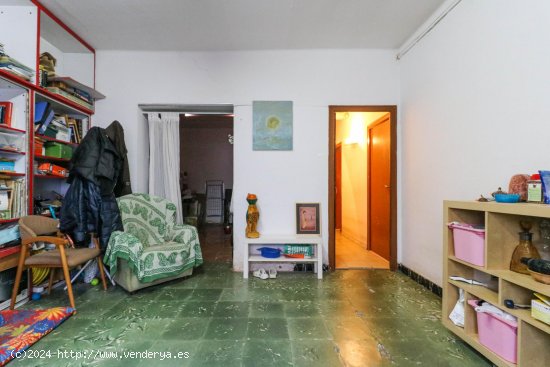 Unifamiliar adosada en venta  en Viladecans - Barcelona