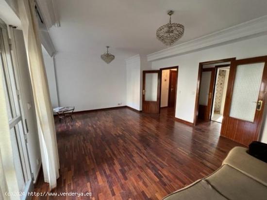 VENTA PISO CENTRICO ZONA CENTROFAMA, 4 DORMITORIOS, TERRAZA, GARAJE - MURCIA