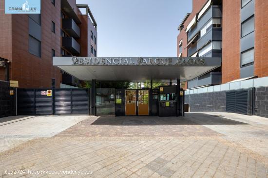  PLAZA AMPLIA DE GARAJE EN RESIDENCIAL PARQUE LAGOS - GRANADA 