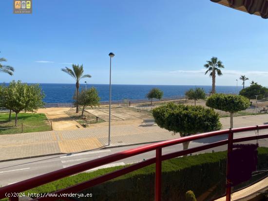 Piso enfrente del mar la Villajoyosa 2 habitaciones con ascensor y piscina 265000e - ALICANTE