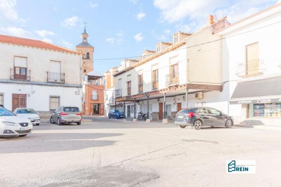 Casa de 2 plantas en zona céntrica de Añover de Tajo. - TOLEDO