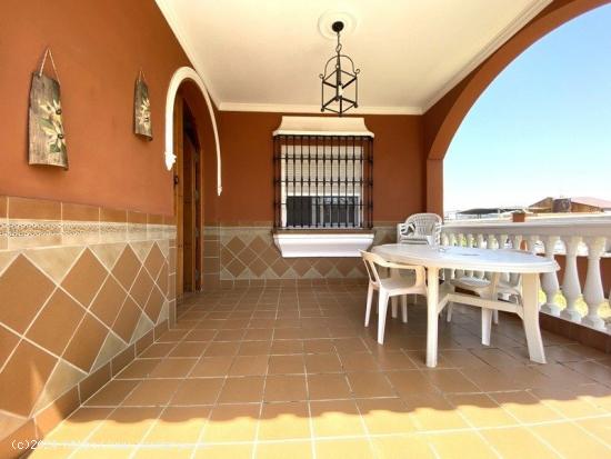  Encantadora Casa-Chalet en Planta Baja en Las Tres Piedras, Chipiona - CADIZ 