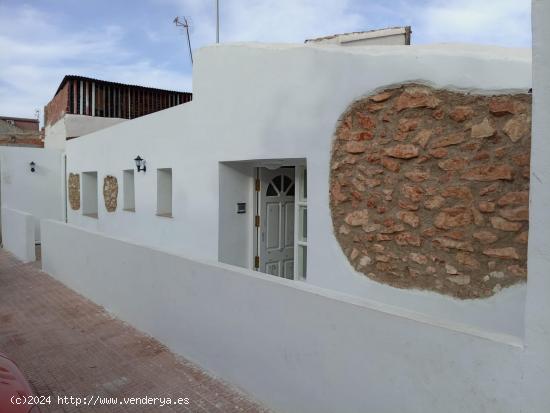 Se vende Casa totalmente reformada en Las Torres de Cotillas - MURCIA