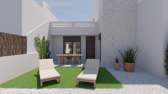 BUNGALOW PLANTA ALTA EN UN RESIDENCIAL DE OBRA NUEVA EN LA FINCA GOLF (ALGORFA) - ALICANTE