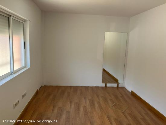 NAVE EN VENTA TOTALMENTE ACONDICIONADA, EN VILLARES DE LA REINA. - SALAMANCA