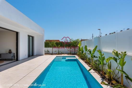 VILLAS DE OBRA NUEVA EN SAN JAVIER - MURCIA