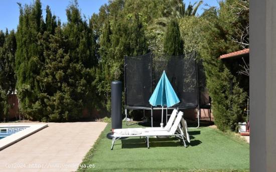 Precioso pareado con piscina privada en es Tolleric - BALEARES