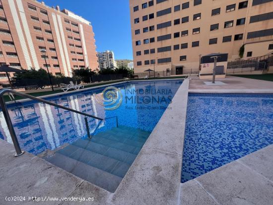 Piso de 3 dormitorios  con plaza de garaje y trastero en residencial en la Cala de Villajoyosa - ALI