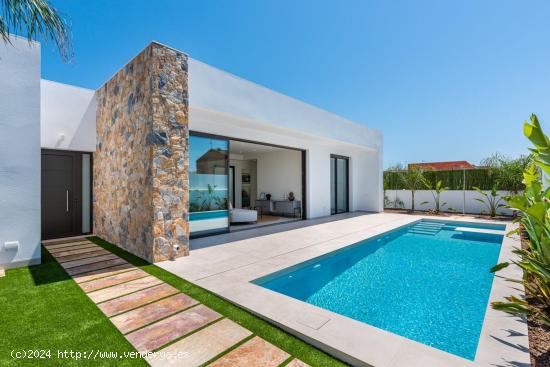 VILLAS DE OBRA NUEVA EN SAN JAVIER - MURCIA