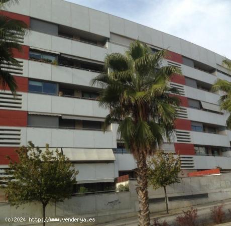 Gran piso en residencial Diputación con terraza cochera y trastero - GRANADA