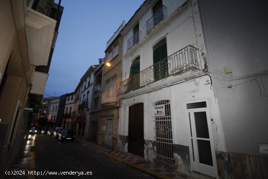  Casa-solar en pleno centro. - VALENCIA 