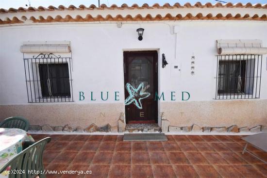 casa de campo bonita y con jardin grande con caseta al lado. - MURCIA