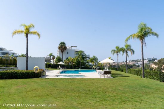  Dúplex en venta en Estepona (Málaga) 