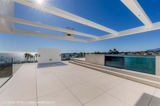 Villa en venta en Marbella (Málaga)