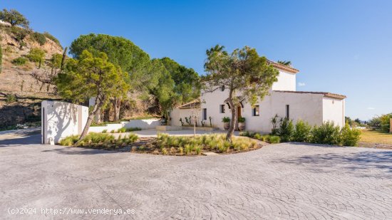 Villa en venta en Estepona (Málaga)