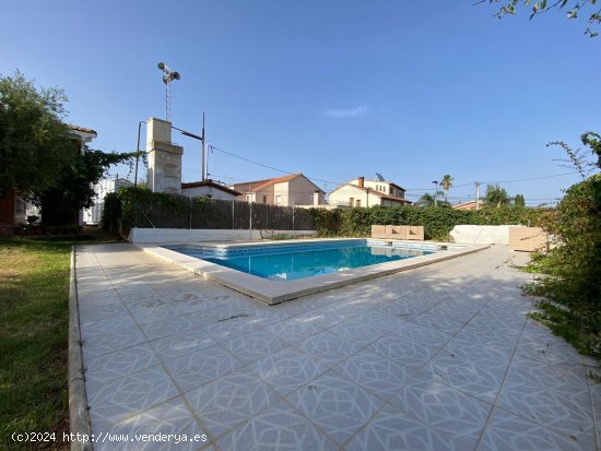 Chalet / Torre en venta  en Botarell - Tarragona