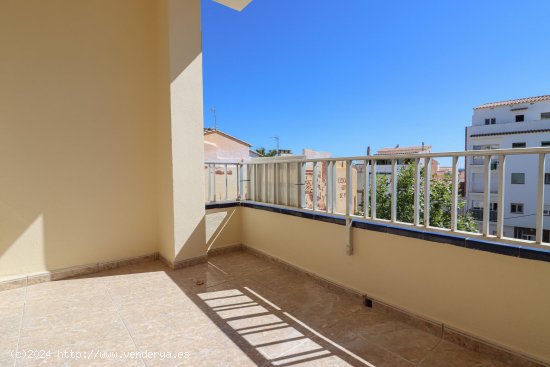 Apartamento en venta  en Escala, L - Girona