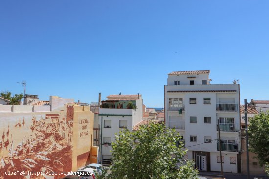 Apartamento en venta  en Escala, L - Girona