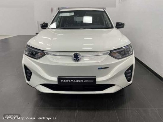 Ssangyong Korando Korando e-motion Urban de 2024 con 12 Km por 32.900 EUR. en Madrid