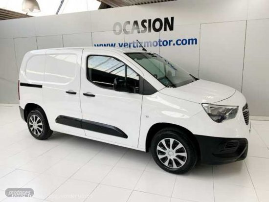 Opel Combo 1.5 TD CARGO 75CV de 2020 con 109.000 Km por 13.800 EUR. en Guipuzcoa