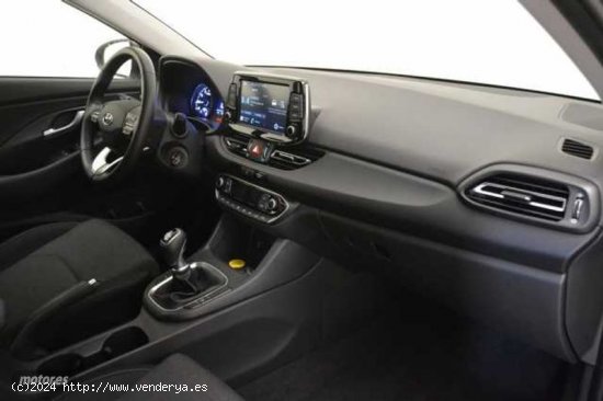 Hyundai i30 1.5 DPI Klass SLX 110 de 2023 con 18.504 Km por 18.590 EUR. en Asturias