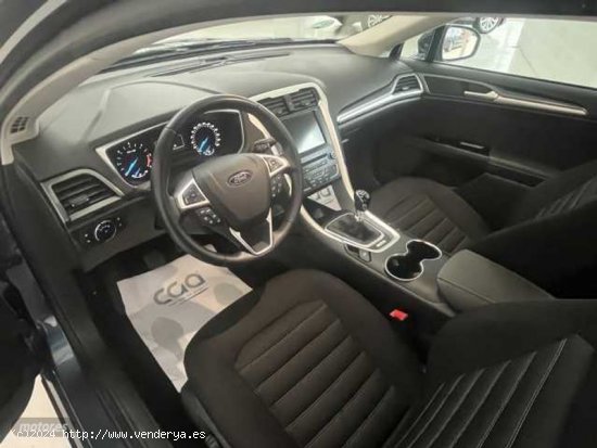 Ford Mondeo 2.0TDCI Trend 150 de 2019 con 61.000 Km por 16.990 EUR. en Alava