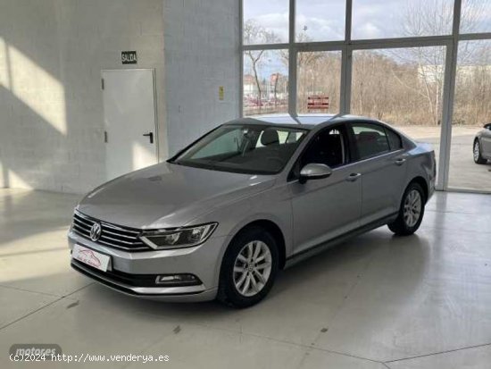 Volkswagen Passat 2.0TDI Edition 110kW (150Cv) de 2019 con 54.000 Km por 18.500 EUR. en Alava