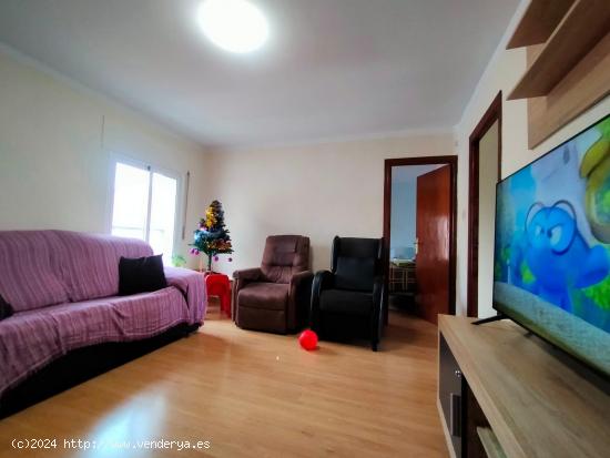 VENTA DE CASA PRÓXIMO AL VEGA PLAZA - MURCIA