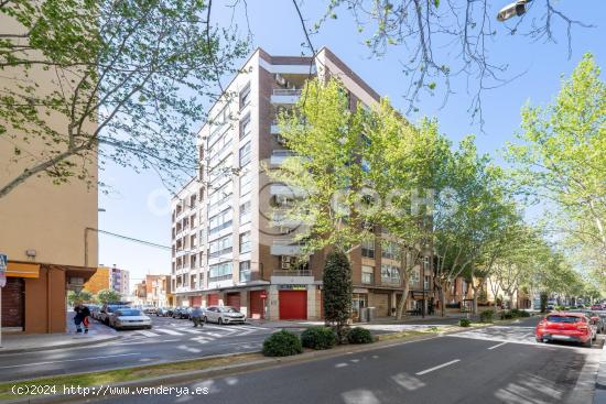 ¡Oportunidad Única en Reus! Piso de 3 Habitaciones con Ascensor en Av. Països Catalans - TARRAGON