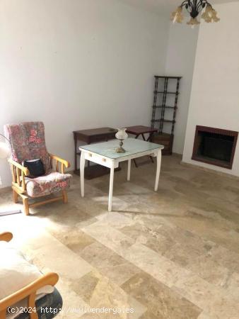 Se Vende en Salteras - SEVILLA