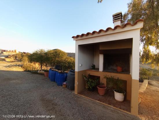 Casa con más de 60 has de terreno al lado Puerto Lumbreras y Lorca - Zona Peñas de Béjar - MURCIA