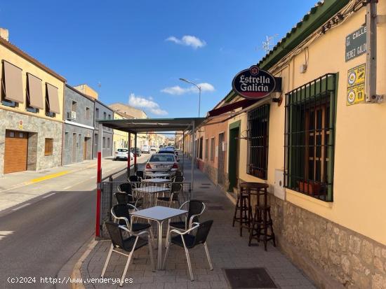 NEGOCIO DE HOSTELERIA CON VIVIENDA INCLUIDA - ALBACETE