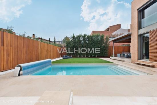 Villa de lujo en la zona Arxiu en Sant Cugat - BARCELONA