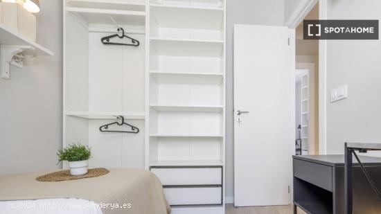 Habitación en piso compartido en valència - VALENCIA