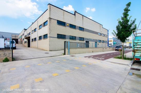 NAVE EN VENTA EN EL POLIGONO INDUSTRIAL LES COMES  IGUALADA - BARCELONA